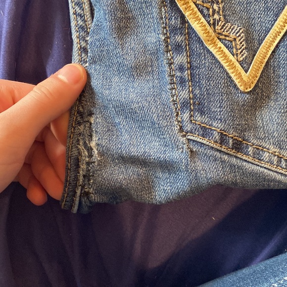 Wrangler women’s jeans - Picture 3 of 3